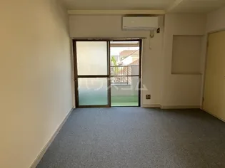 イズミ第二【3階】の外観