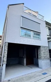 東京都世田谷区上馬1丁目【一戸建】の外観