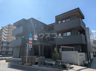 DーROYAL中央EASTの画像