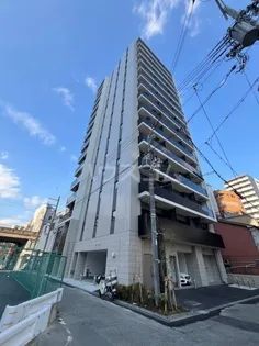 シーズンフラッツ中崎【13階】の外観