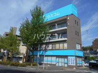 エストレヤビルの画像