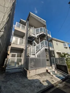 サザンクロス【3階】の外観