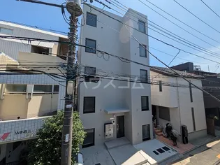 アズール世田谷【2階】の外観