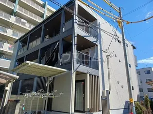 ブリラーレの画像