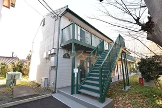 グリューネバルト【1階】の外観