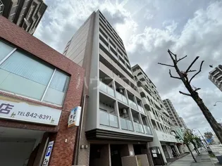 ランドハウスグランドウエスト【3階】の外観