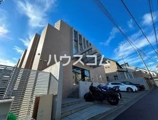 エルスタンザ下北沢【3階】の外観