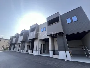 愛知県東海市高横須賀町上池田【テラスハウス】の外観