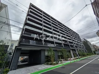 東京都新宿区東五軒町【マンション】の外観