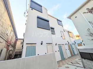 ソルナクレイシア都立大学【1階】の外観