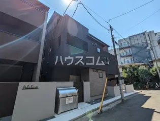 ベラフォレスタ小山【1階】の外観