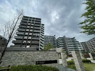 ジオ千里中央ザ レジデンスの画像