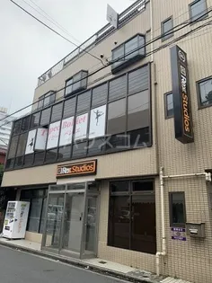 メゾンピレネの画像