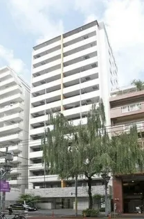 東京都新宿区新宿1丁目【マンション】の外観