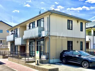 コート ツヅキの画像