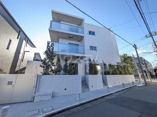 クレストコート旗の台の画像