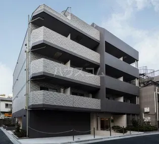 ドゥーエ四谷三丁目【1階】の外観