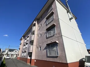 ファミーユ山田の画像