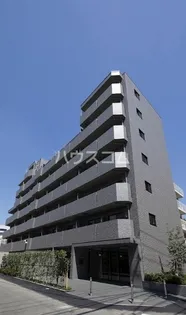 ルーブル高田馬場参番館【1階】の外観