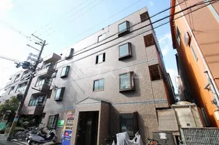 アルコバレーノ【1階】の外観