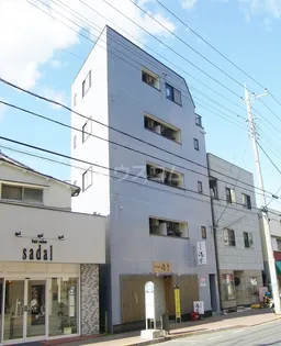 岡田ビルの画像