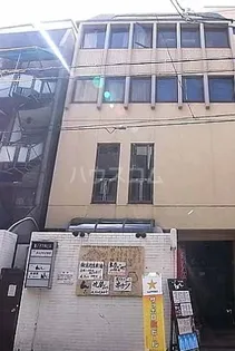 星の子六角ビルの画像