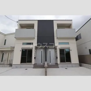 ラトレ並木【2号室】の間取り