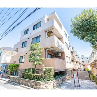 ルート四谷三丁目【2階】の外観