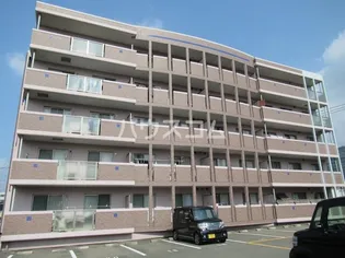 メゾン ド ベルヴィの画像