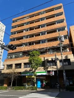 プレム・プラーナ【8B号室】の外観