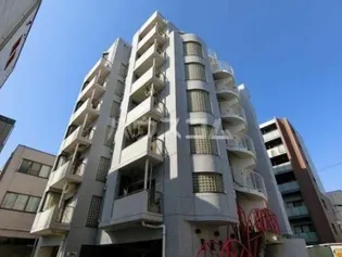 メゾンドリプレットの画像