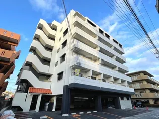 グランメゾン壷川【204号室】の外観