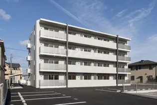 コンフォール【3階】の外観