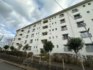 たまプラーザ団地 1ー3棟の画像