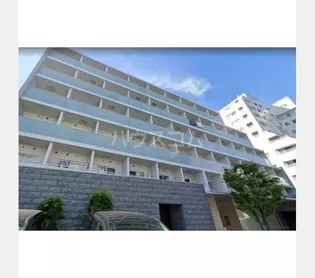 ガーデン東新宿【3階】の外観