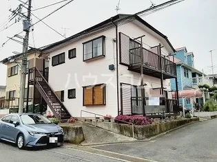 神奈川県秦野市鶴巻【アパート】の外観