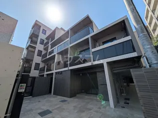 リビオメゾン湯島【1階】の外観