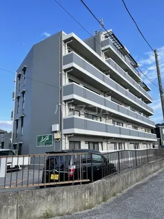 ヴィラ フォーシーズンの画像