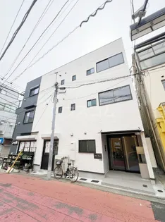 ベルサード【3階】の外観