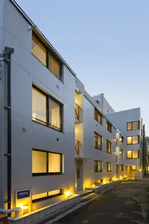 東京都足立区千住2丁目【マンション】の外観