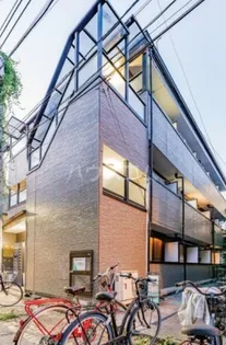 東京都新宿区河田町【マンション】の外観