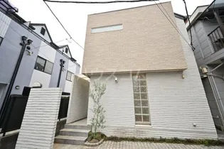 東京都新宿区新宿7丁目【一戸建】の外観