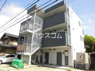 メゾンヤザコ【1階】の外観