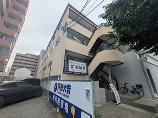 クレスト白壁【2階】の外観