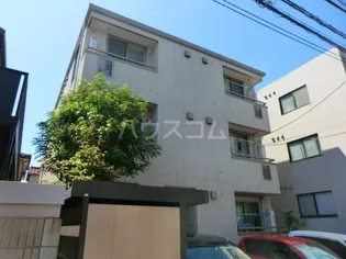 セレナヴィータの画像