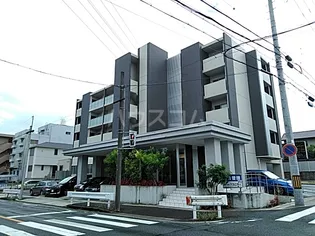 JOUIR ISSHAの画像