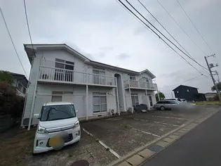 神奈川県藤沢市亀井野【アパート】の外観