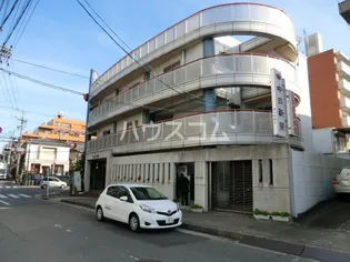 エストゥディオの画像