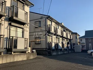 サンガーデンさつき F棟【1階】の外観