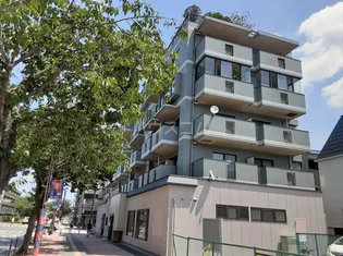 グリーンウッドの画像